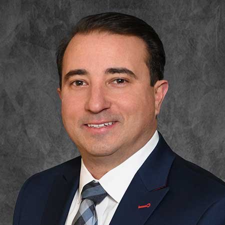 professional headshot of Paul Oliva of Mercer Advisors