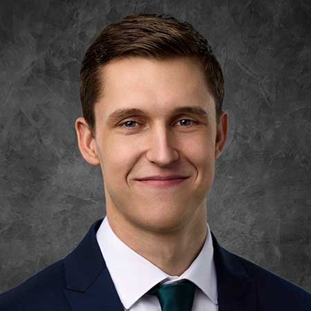 professional headshot of Neal Gudmunson, Wealth Advisor